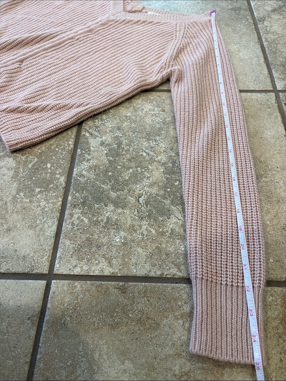 FULL CIRCLE TRENDS V-Neck Knit Sweater in Blush Pink - Picture 6 of 8